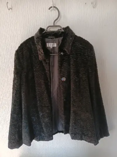 Blazer negro elegante para mujer - miniatura 2
