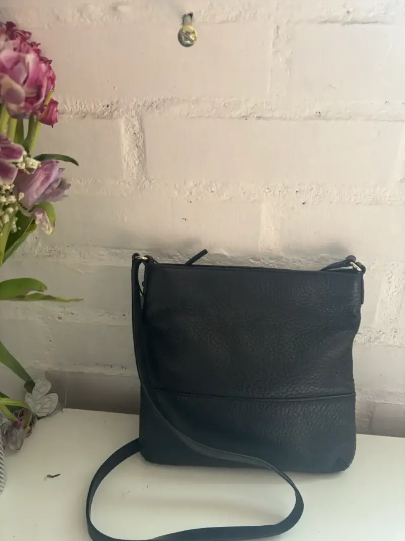 Cartera negra Kate Spade de cuero - 3