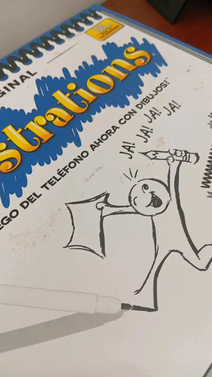 Juego de mesa Telestrations original - 5