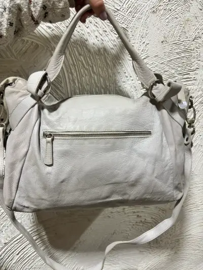 Bolso de cuero gris con cierre frontal - miniatura 3
