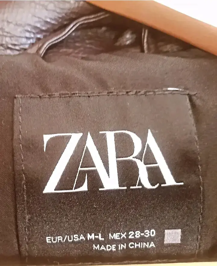 Chaleco acolchado marrón Zara para mujer - 2
