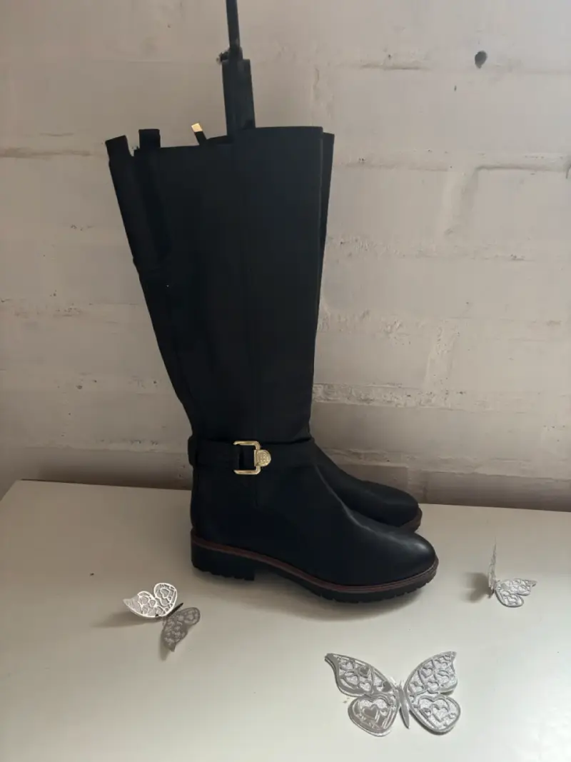 Botas negras Tommy Hilfiger con hebilla - 1