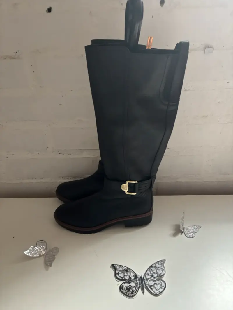 Botas negras Tommy Hilfiger con hebilla - 3