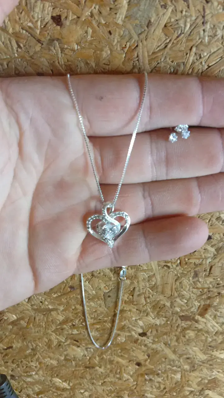 Collar de plata con dije de coraz贸n + aros - 2