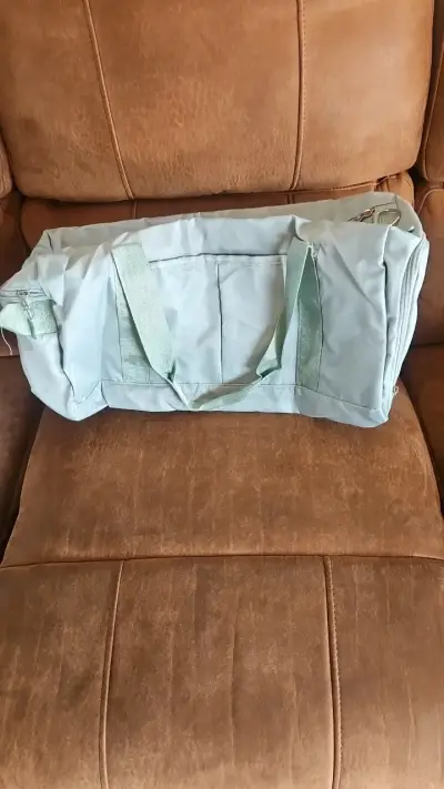 Mochila deportiva color menta nueva - miniatura 2