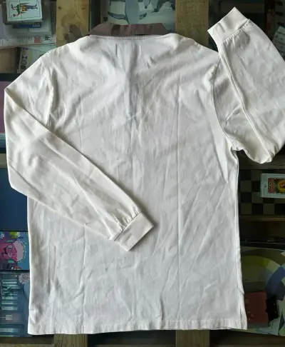 Polera Jordan manga larga color crema - miniatura 3