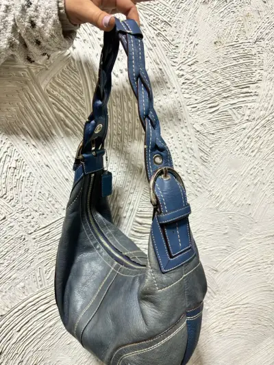 Bolso de cuero azul con asa trenzada - miniatura 1