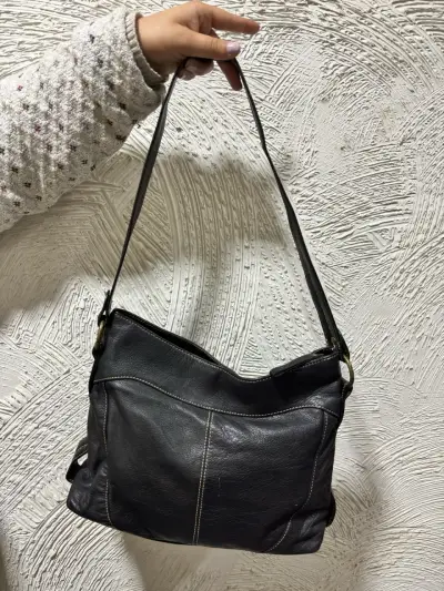 Bolso de cuero negro con correa ajustable - miniatura 1