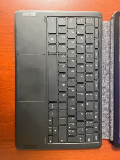 Tablet Lenovo tb j606I + teclado desmontable - miniatura 3