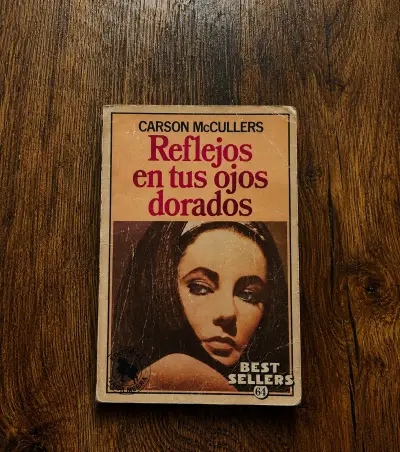 ‘reflejos en tus ojos dorados’ best sellers - miniatura 1