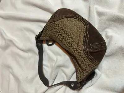 Bolso de mano Coach marrón y beige - miniatura 2