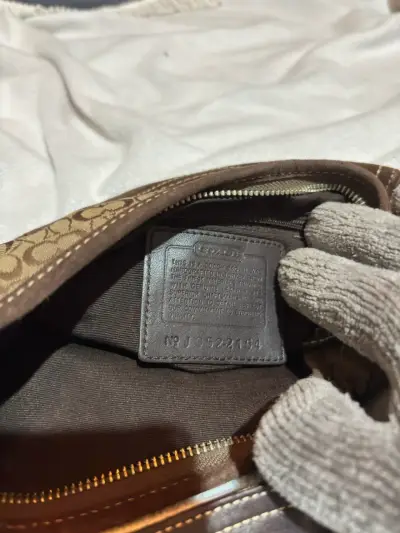 Bolso de mano Coach marrón y beige - miniatura 3
