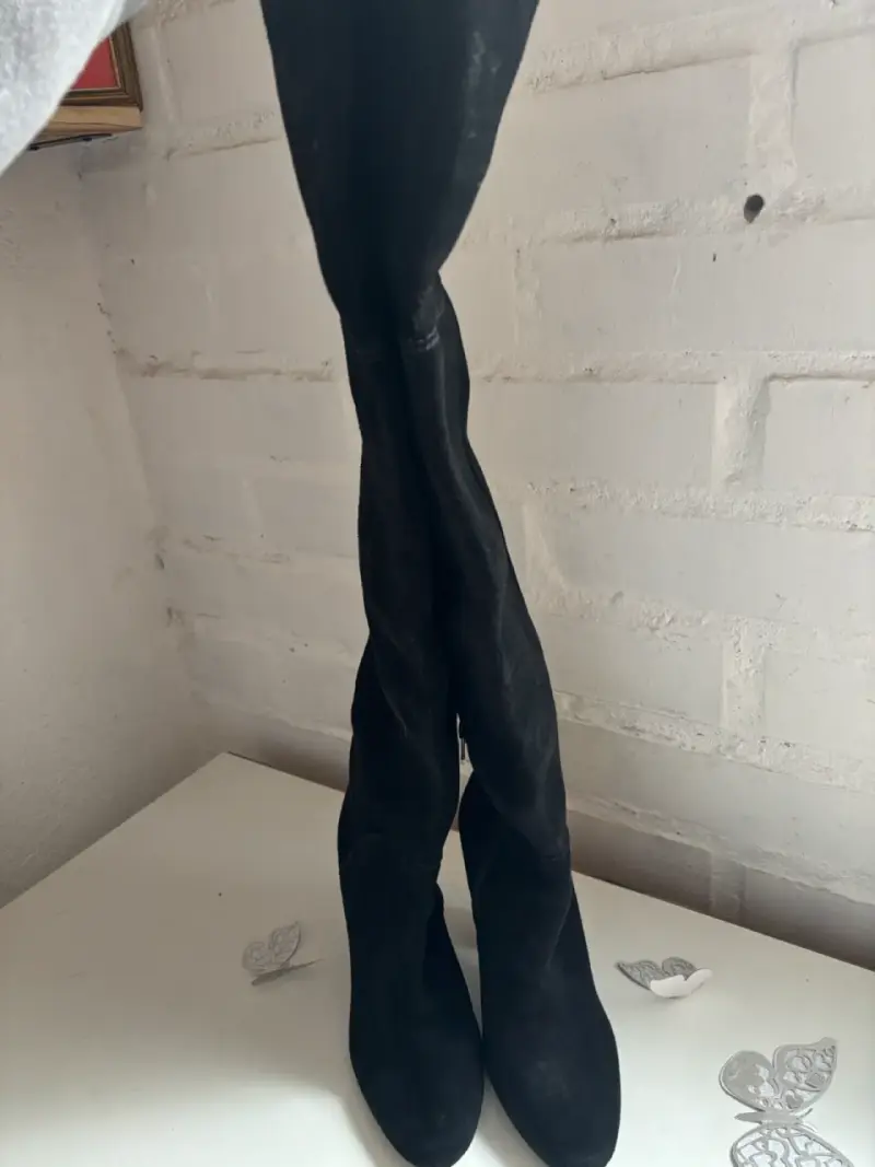Botas negras Aldo de cuero tacón alto elegantes - 2
