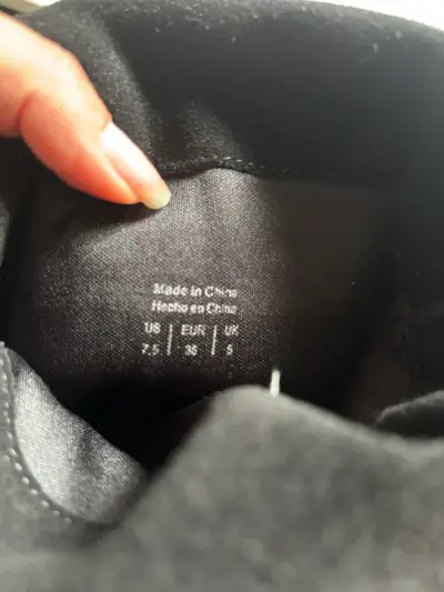 Botas negras Aldo de cuero tacón alto elegantes - miniatura 5
