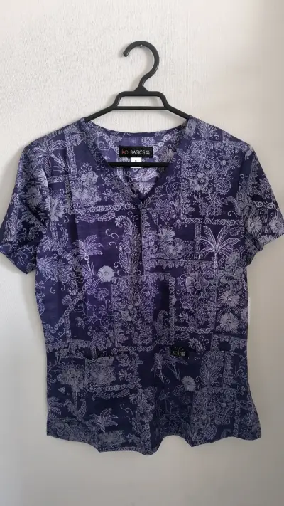 Blusa estampada Koi morada - miniatura 1