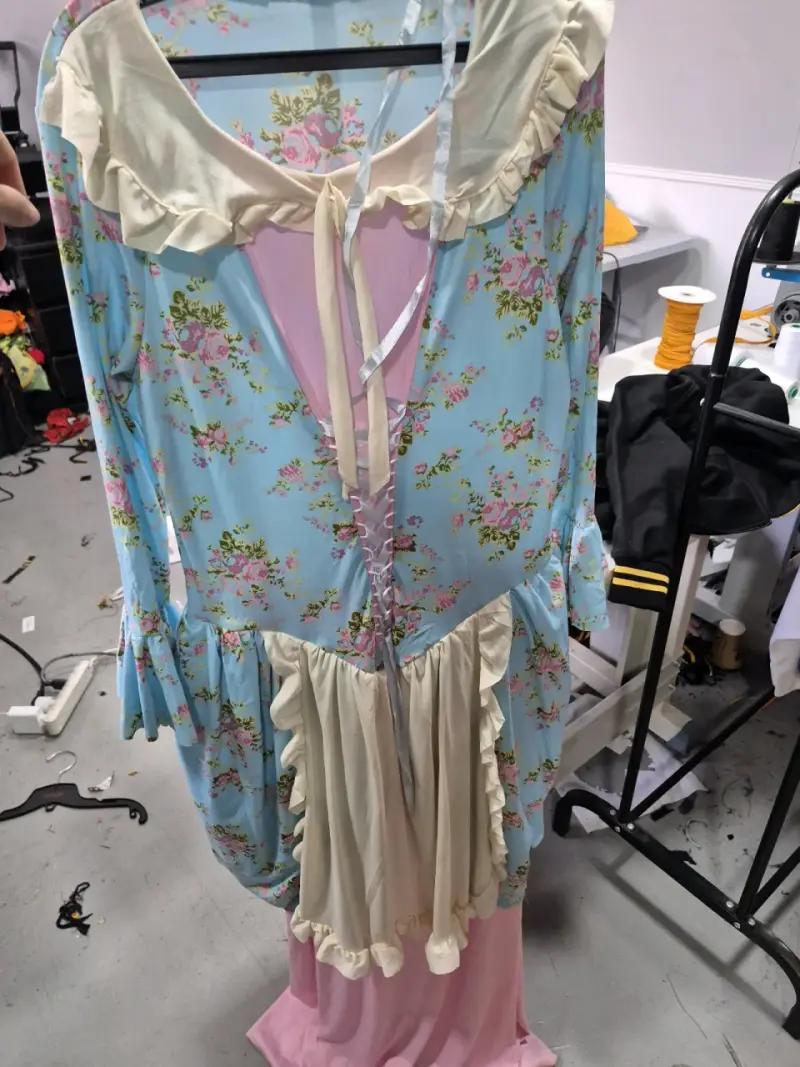 Disfraz vintage floral azul con volantes talla M/L - 1