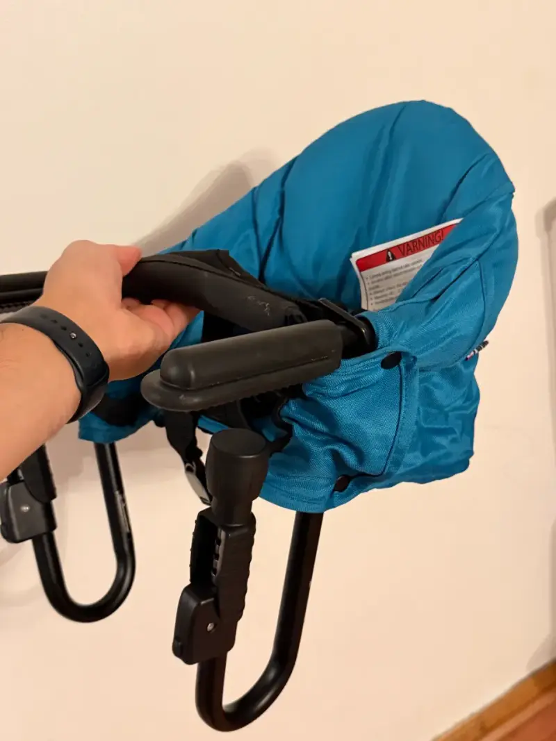 Silla de bebé portátil (plegable) Guzzie+Guss - 1