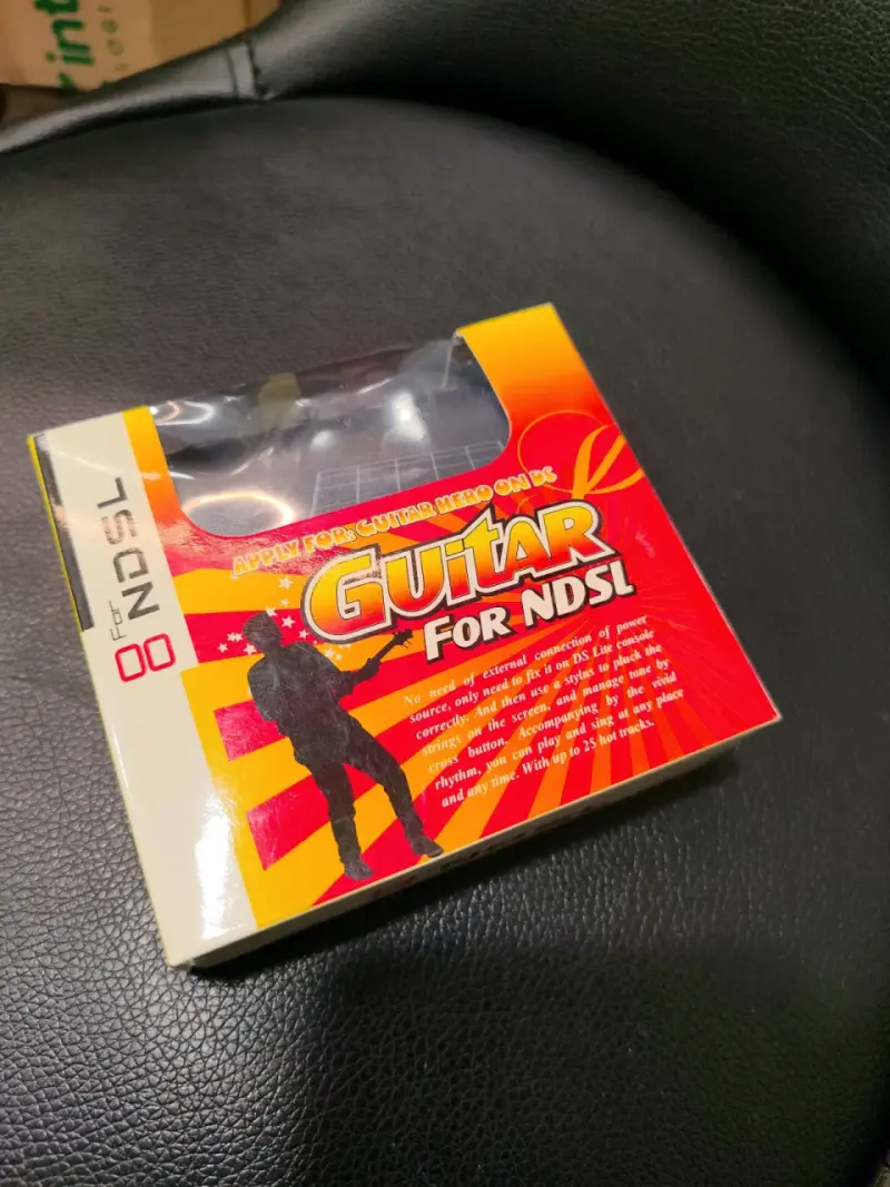 Guitarra para Nintendo DS Guitar Hero