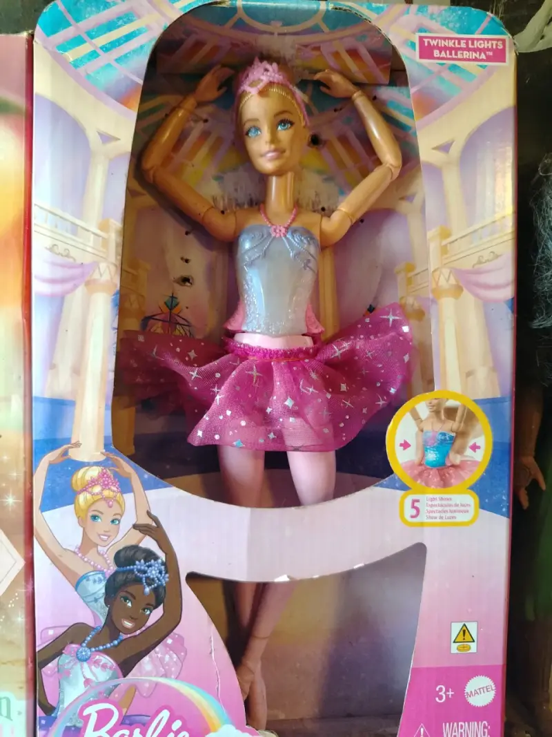 Muñeca Barbie Ballerina con luces