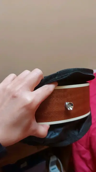 Ukulele soprano de caoba marca Alaguez - miniatura 5