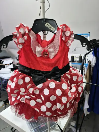 Disfraz infantil de Minnie Mouse rojo para 1 año - miniatura 1