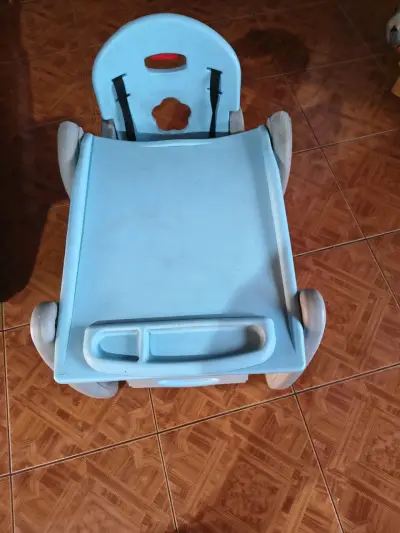 Mesa para comer - miniatura 2
