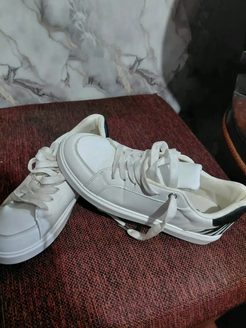 Zapatillas deportivas blancas unisex
