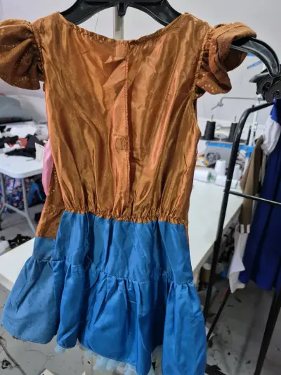 Disfraz infantil de vaquera con falda azul talla 6 - miniatura 3