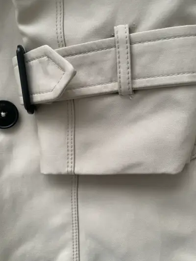 Trench coat beige Zara nuevo! con capucha TS - miniatura 5