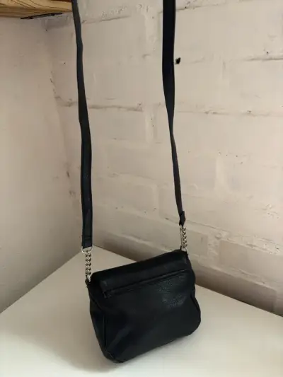 Cartera negra Kenneth Cole Reaction - miniatura 2