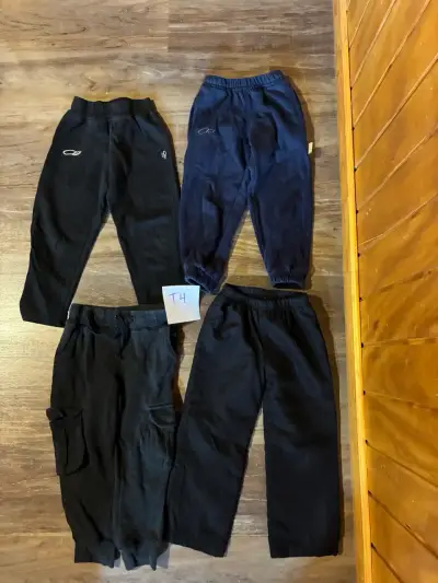 Lote de pantalones deportivos para niños - miniatura 2