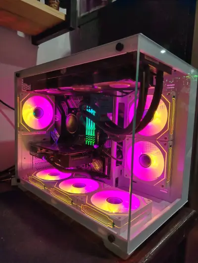 PC Gamer con iluminación Argb - miniatura 2