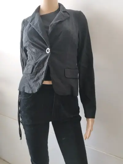 Blazer de mujer negro elegante - miniatura 2