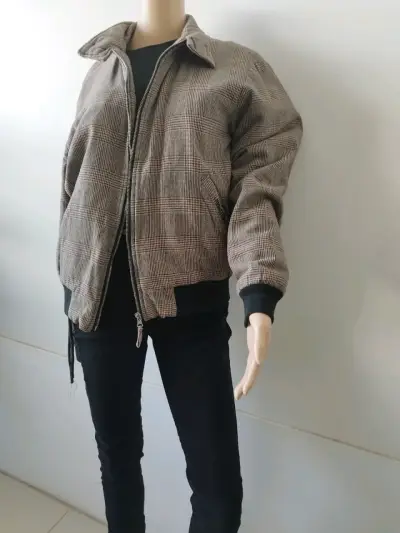 Chaqueta de lana a cuadros para mujer - miniatura 1
