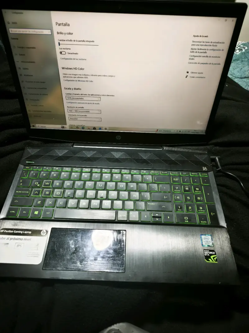 Laptop HP Pavilion Gaming - 2