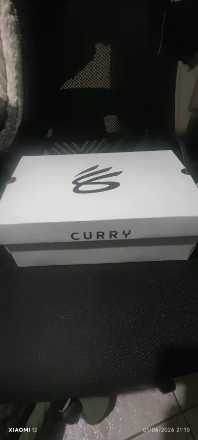 Zapatillas deportivas Curry azul y amarillo - miniatura 4