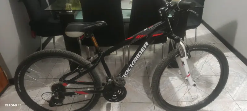 Bicicleta Rockrider 100 MTB negra - 1