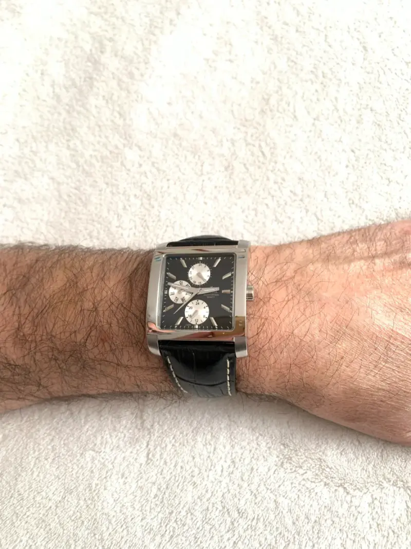 Reloj Festina modelo F16235 cuero negro - 4