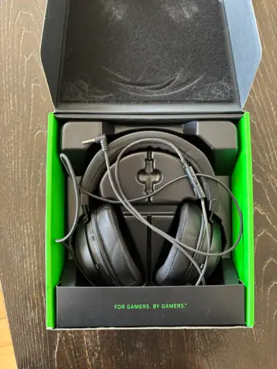 Auriculares Razer Kraken sonido 7.1 - miniatura 2
