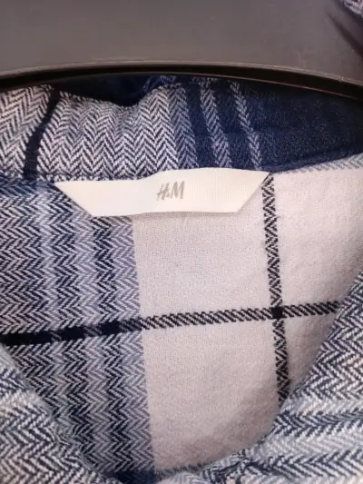 Camisa gruesa de algodon a cuadros H&M - miniatura 2