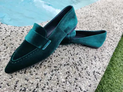 Mocasines de terciopelo verde esmeralda - miniatura 1