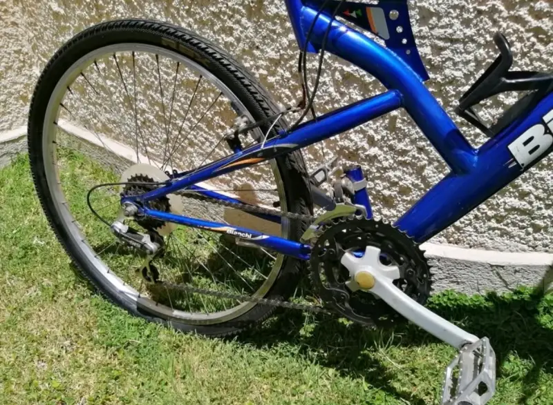 Bicicleta Bianchi azul para montaña - 4