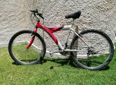 Bicicleta Oxford roja montaña - miniatura 1