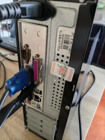 Torre de pc - miniatura 4
