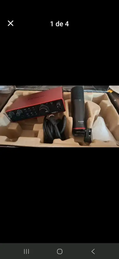 Interfaz de audio Focusrite Scarlett 2i2 con micrófono - miniatura 1