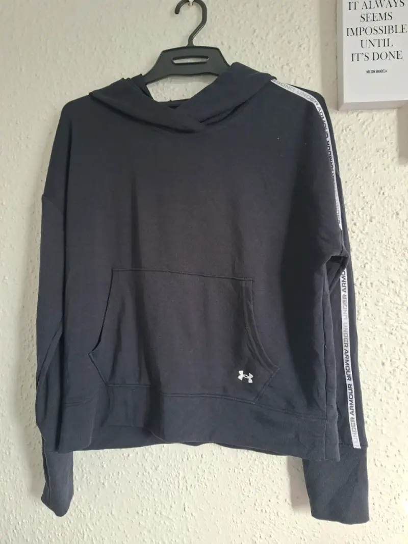 Polerón Under Armour azul con capucha talla s - 1