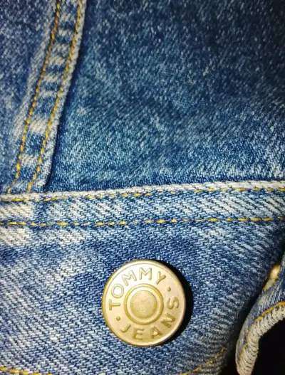 Chaqueta de mezclilla Tommy Jeans - miniatura 2