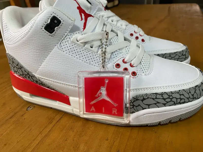 Zapatillas deportivas Air Jordan blancas y rojas - 1