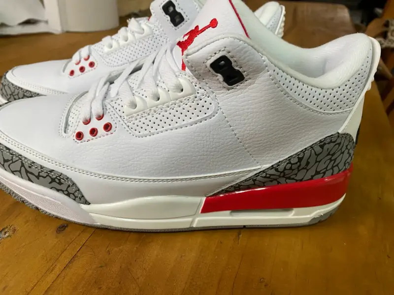 Zapatillas deportivas Air Jordan blancas y rojas - 5