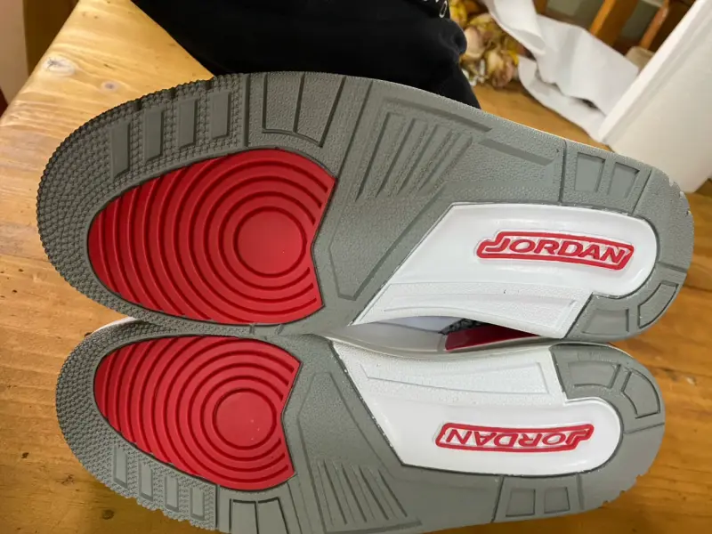 Zapatillas deportivas Air Jordan blancas y rojas - 6